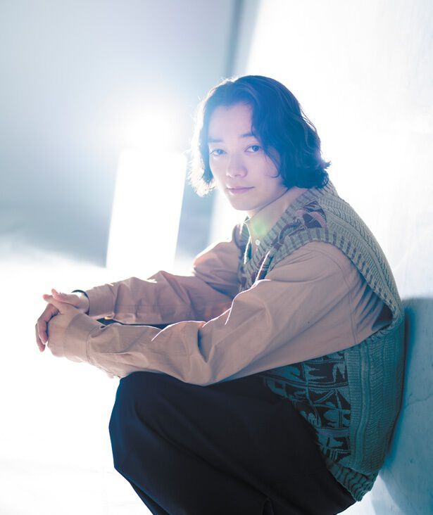 染谷将太さんが選んだ1冊は？「五感で楽しめる沸き立つような文面と