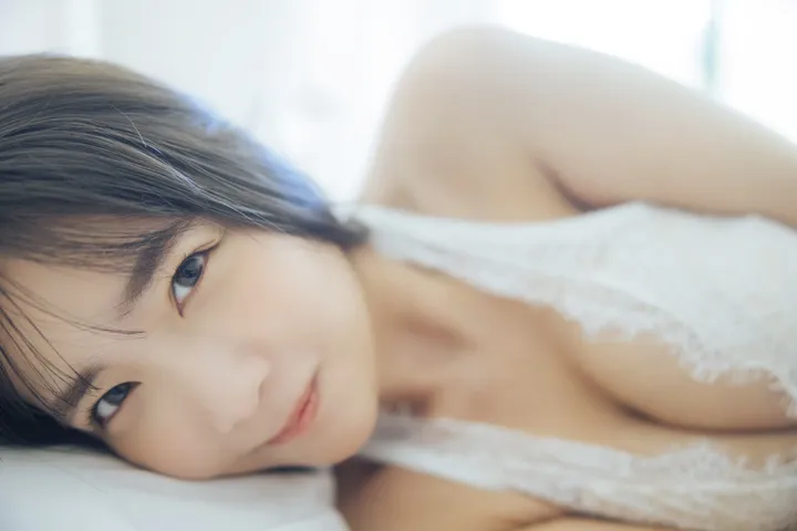 天羽希純