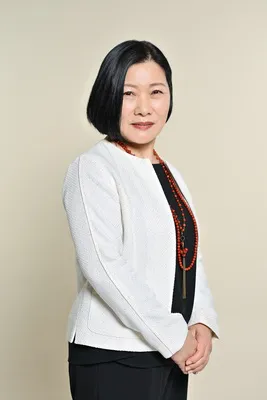 梯久美子さん近影_リサイズ
