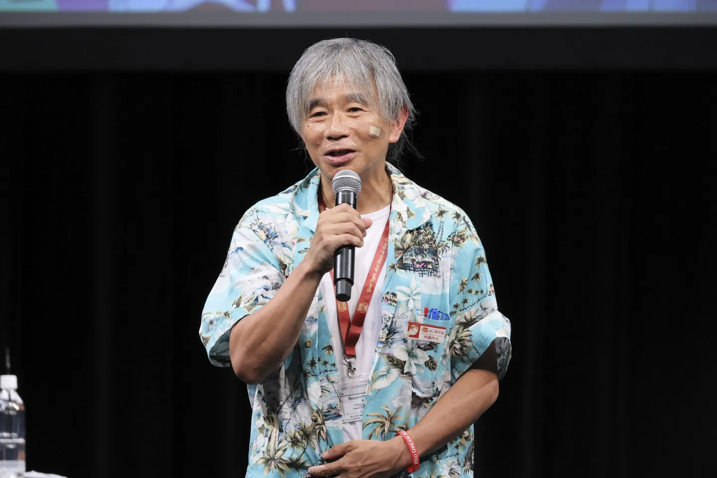 はやみねかおる氏