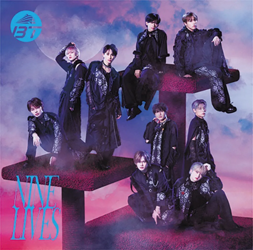 『NINE LIVES』