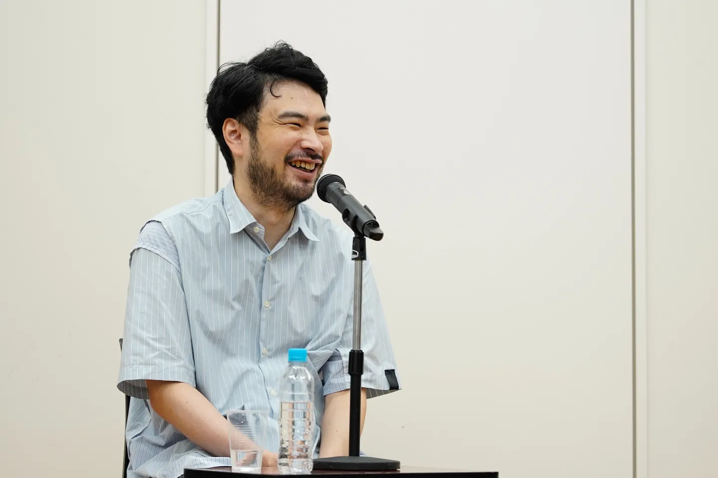 小川哲さん