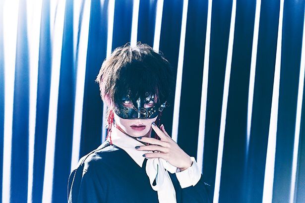 様々なクリエイターと作り上げた“超学生”にしかできない全11曲【超学生