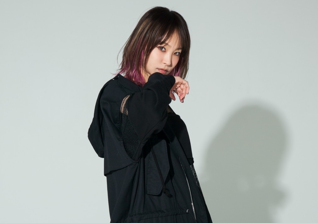 意識的に「攻めた」最新シングルと、ベストアルバム以降に見えた景色を