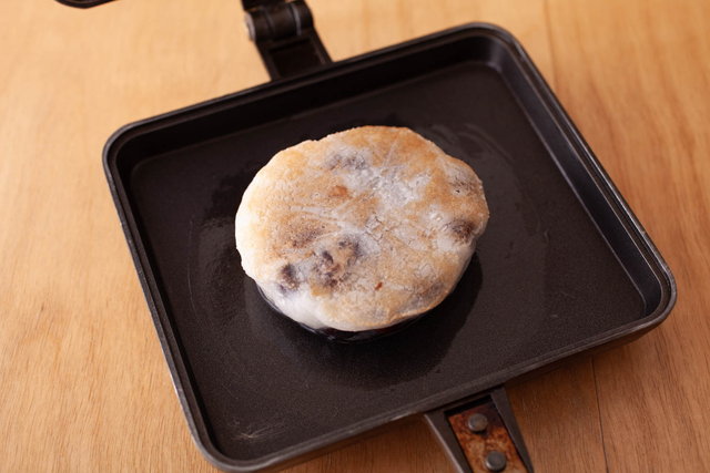 ホットサンドメーカーにはさんで焼くだけレシピ