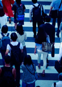 「不安」が日本人を追い込んでいく…感情支配社会を生き抜くために
