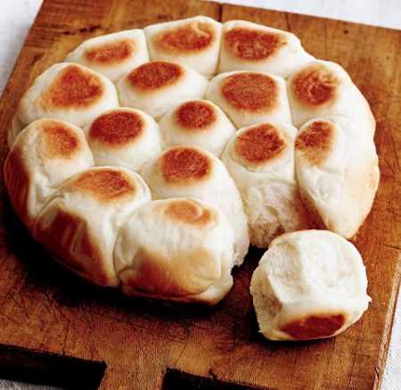 フライパンで ちぎりパン ができる オーブンなしでできる失敗知らずの簡単レシピ ダ ヴィンチニュース