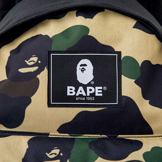 『A BATHING APE（R）2021 SUMMER COLLECTION』（宝島社）