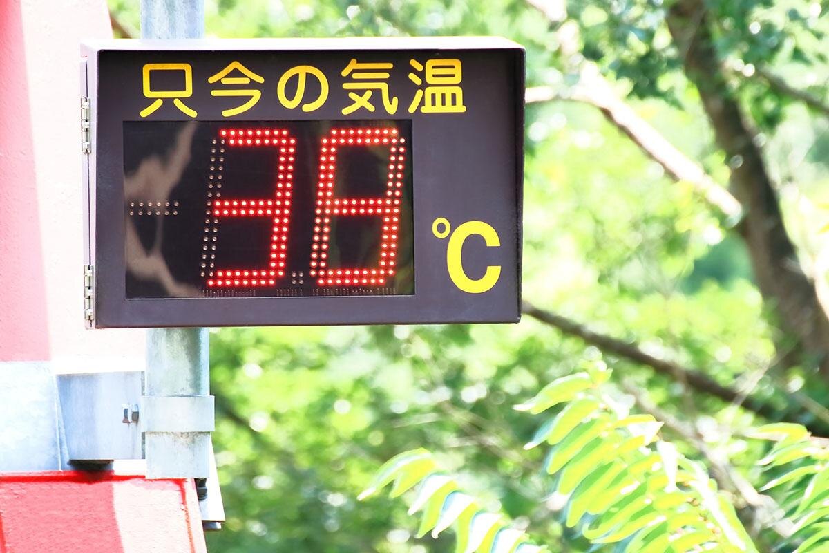 沖縄と東京、猛暑日が多いのはどっち？