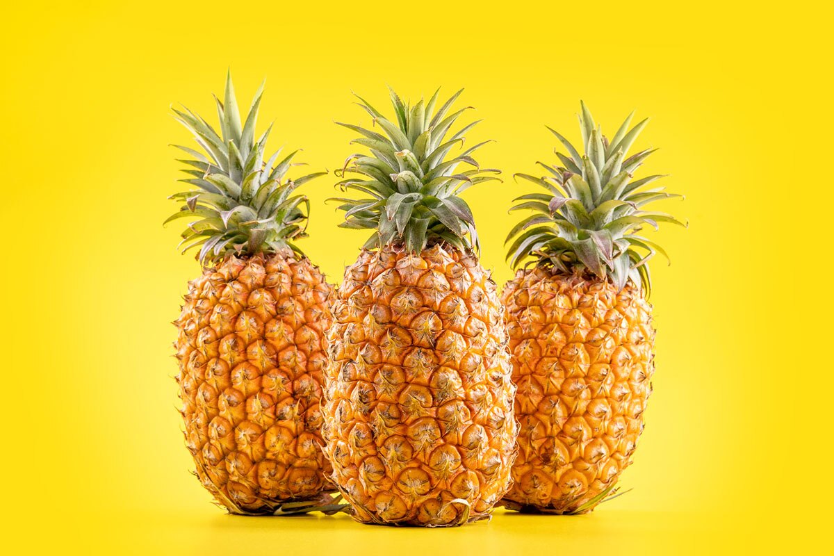 “pineapple（パイナップル）”の由来は？